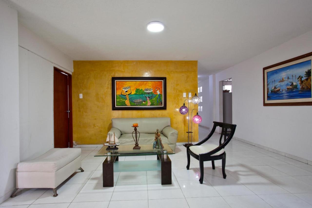 La Casa De Dona Elsi Hostal
